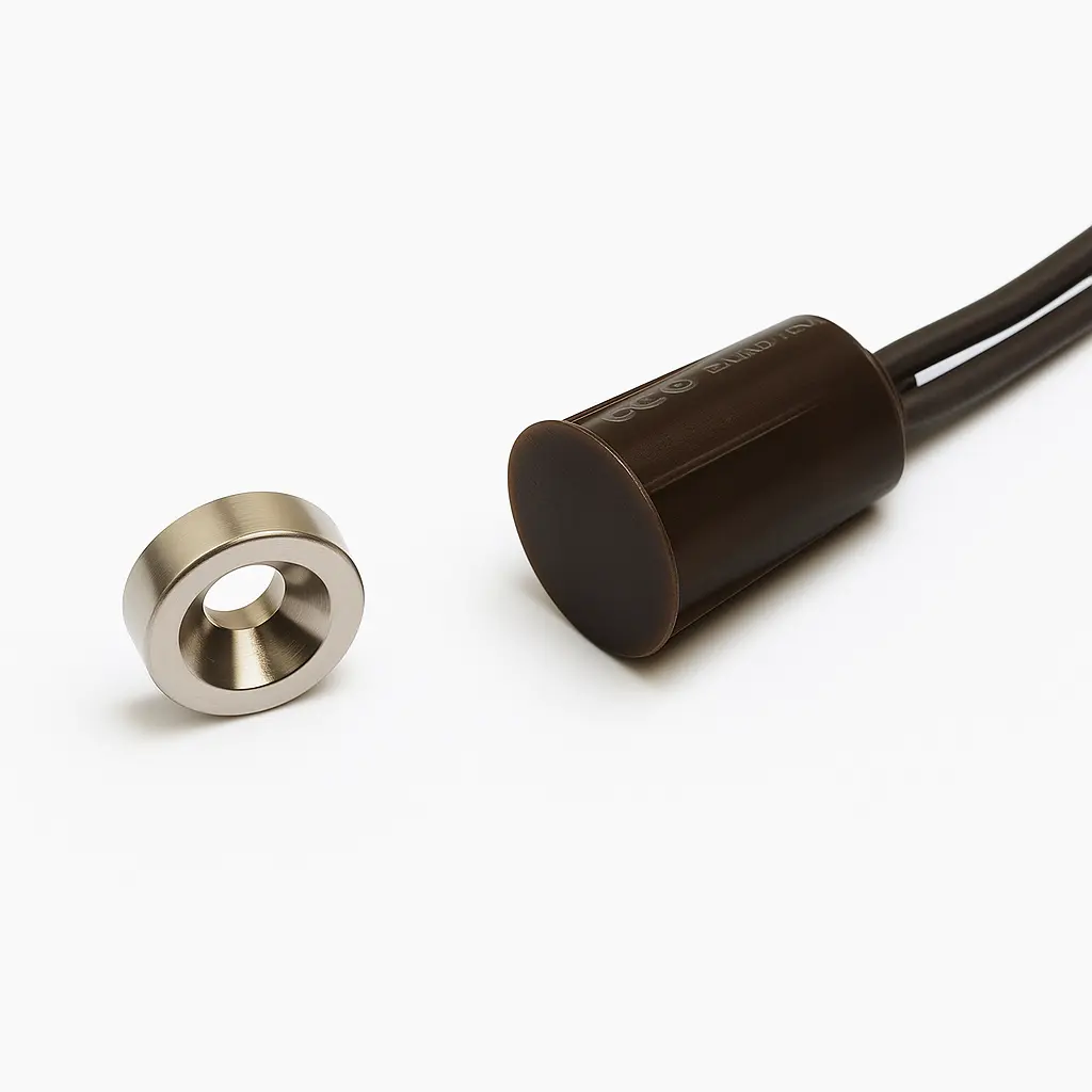 Recessed contact 15x9mm Brown