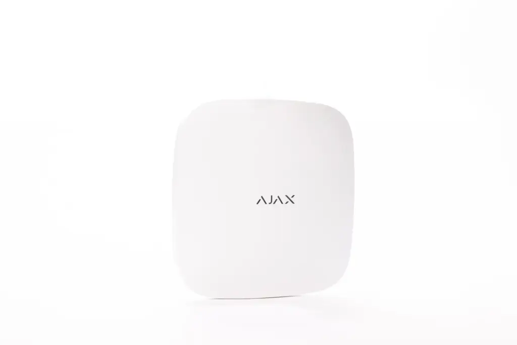Ajax Hub (white)